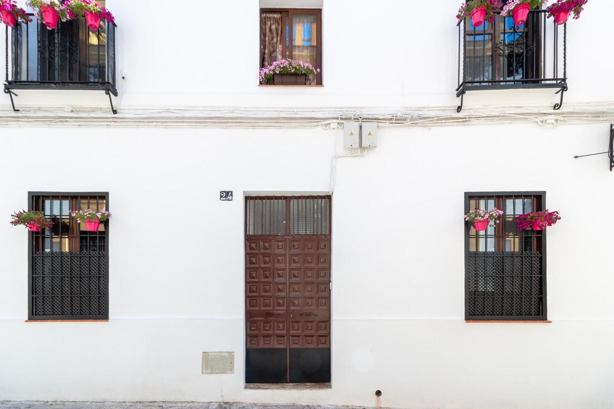 Casa Almanzor Apartment กอร์โดบา ภายนอก รูปภาพ
